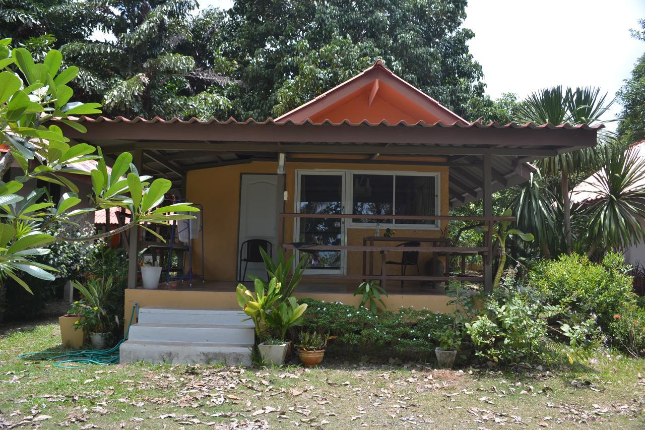 Hotel Baan Chid Talay Koh Chang Esterno foto