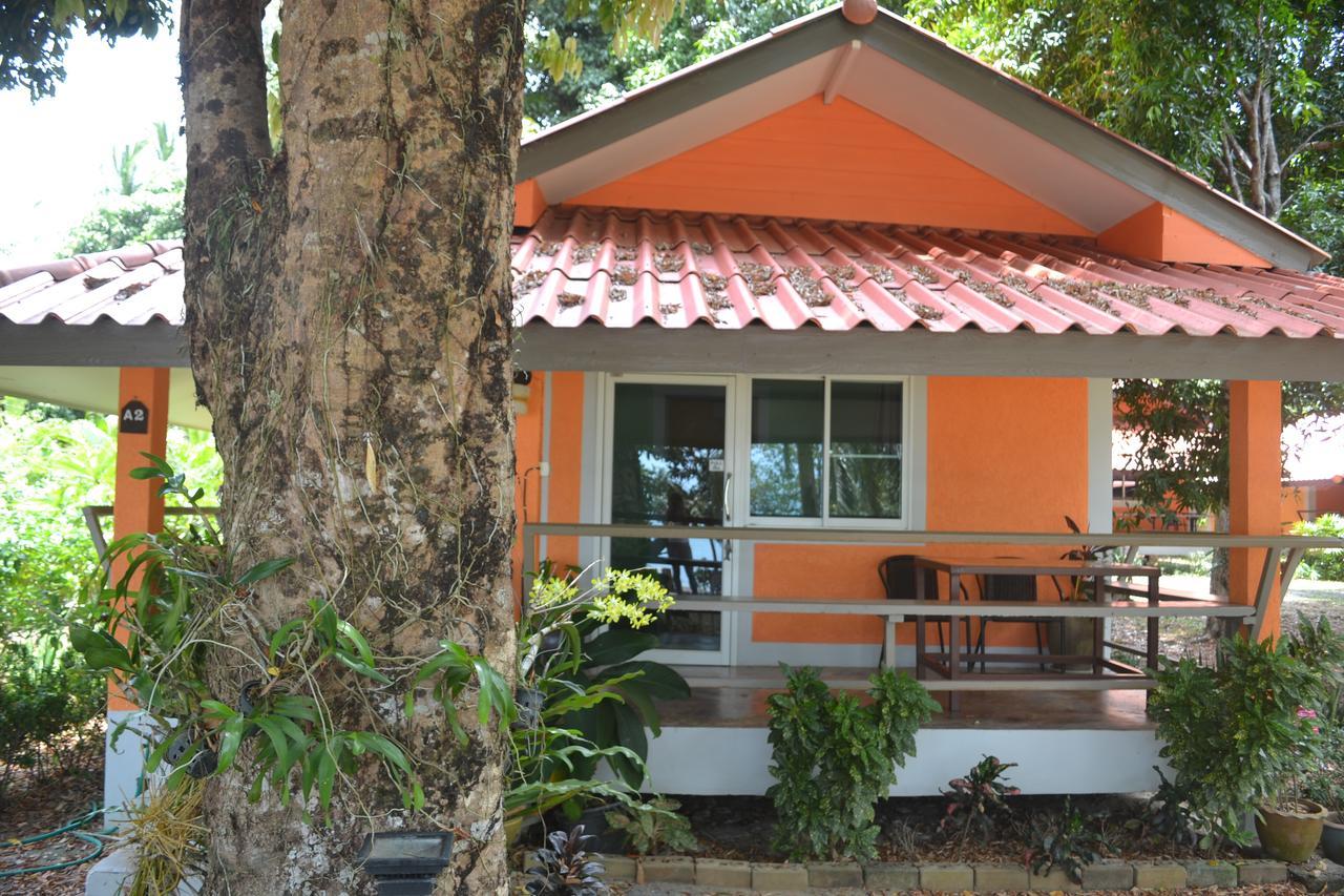 Hotel Baan Chid Talay Koh Chang Esterno foto