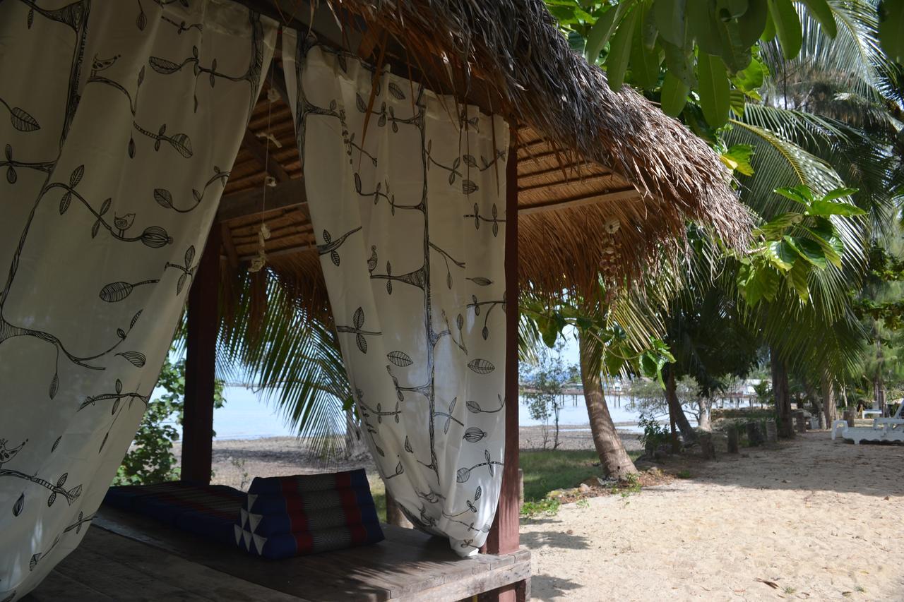 Hotel Baan Chid Talay Koh Chang Esterno foto